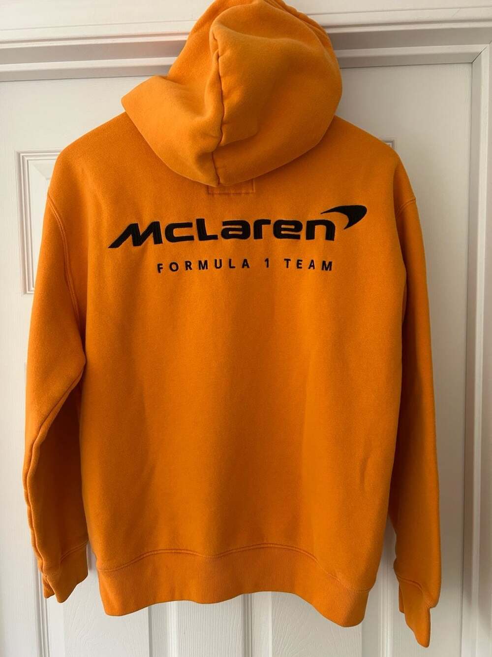 McLaren Formula 1 Team Papaya Hoodie Hollister Size S